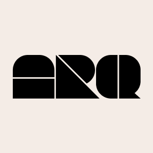 Logo de ARQ